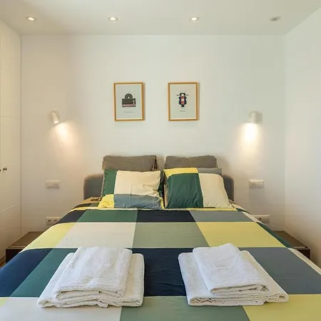 펜션 Beautiful Detached House In Mar *